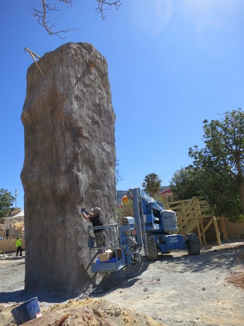 Concrete monolith, Excalibur Benidorm